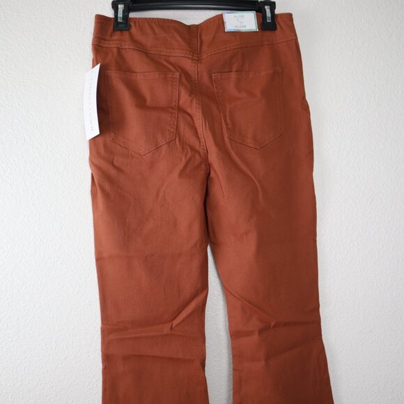 Tinseltown pants sz 9/29 Roast Brown Juniors' Pull-On Flare-Leg Jeans high rise - Picture 5 of 8